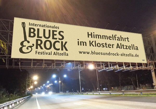 Straßenbanner für das Blues & Rock Festivals Altzella